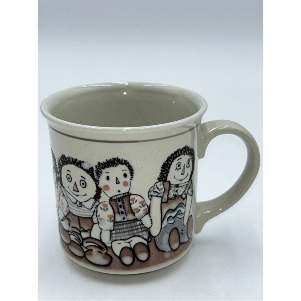 Vtg Otagiri Embossed Raggdolls Raggedy Ann Andy & Friends Coffee Mug 1970's Rare